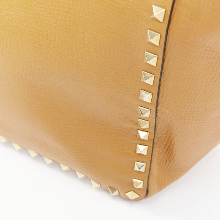 VALENTINO Rockstud Medium brown pebbled calfskin leather trapeze satchel bag