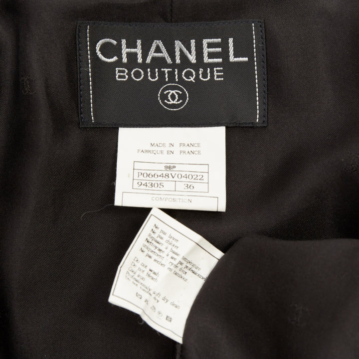 CHANEL 1996 Vintage black wool single cc logo button pocket blazer FR36 XS