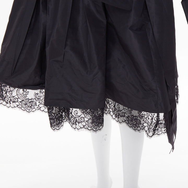 DIANE VON FURSTENBERG black scalloped lace hem silk taffeta wrap dress US8 L