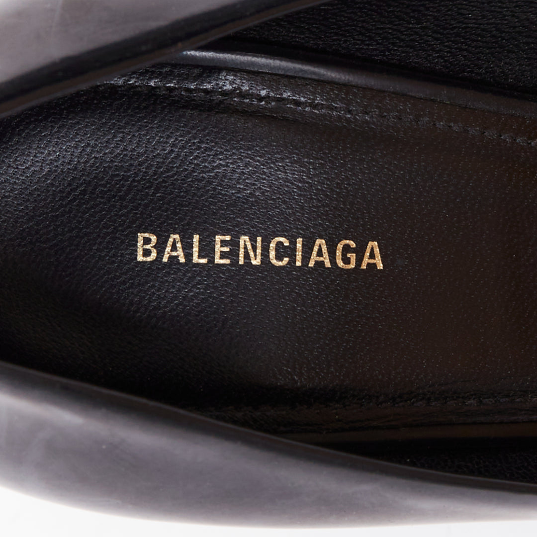 BALENCIAGA black calfskin leather elongated toe box block heel pump EU37