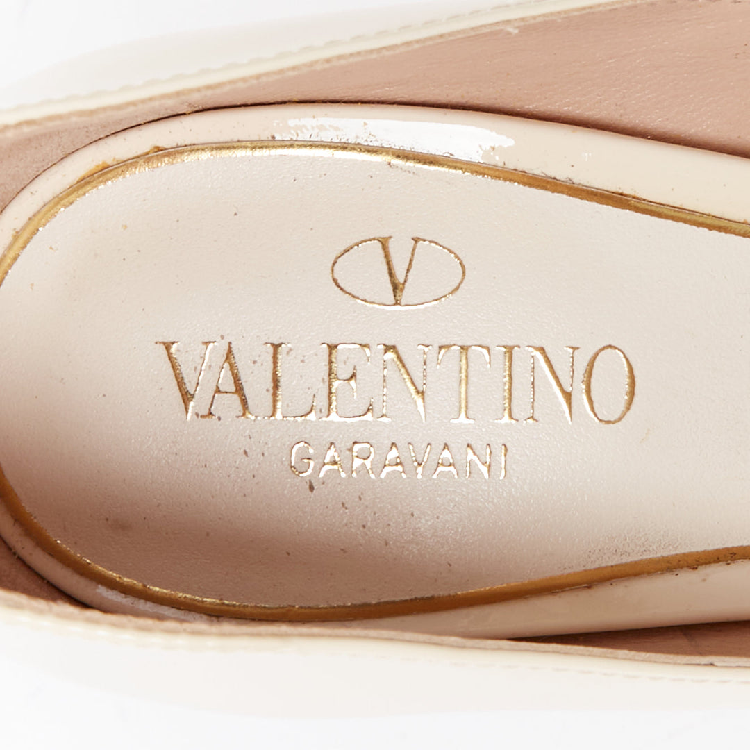 VALENTINO Tan-Go cream patent leather V logo strap platform pumps EU35