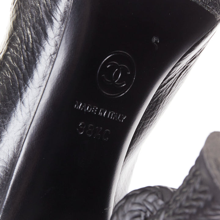 CHANEL 2014 Runway Sculpted Sailor Knot black crumpled leather CC pumps EU38.5