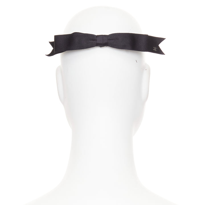 CHANEL 2021 Metiers d'Art black grosgrain silver ribbon bow hair clip barette