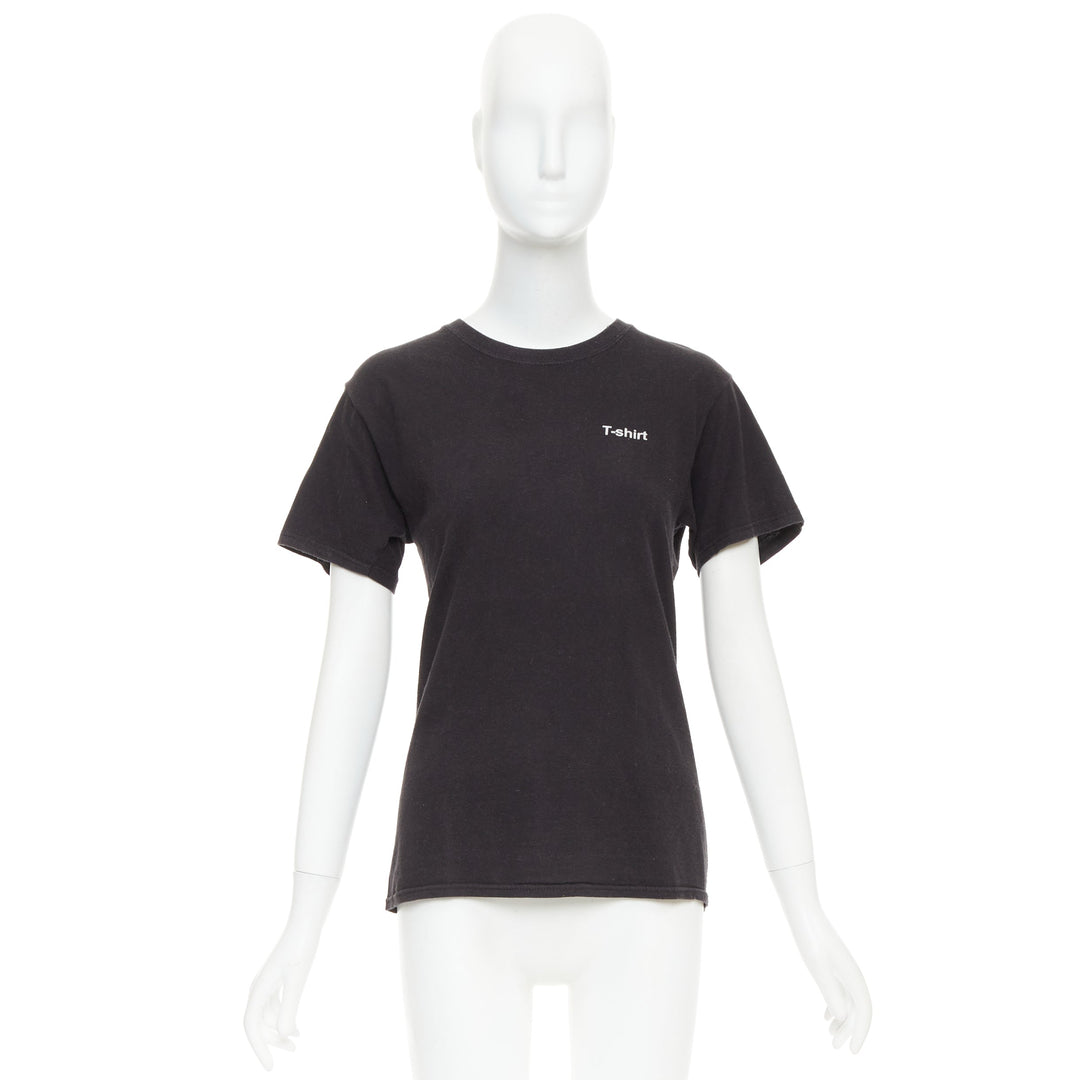 VETEMENTS 2017 black cotton white fonts explanation crew neck T-shirt