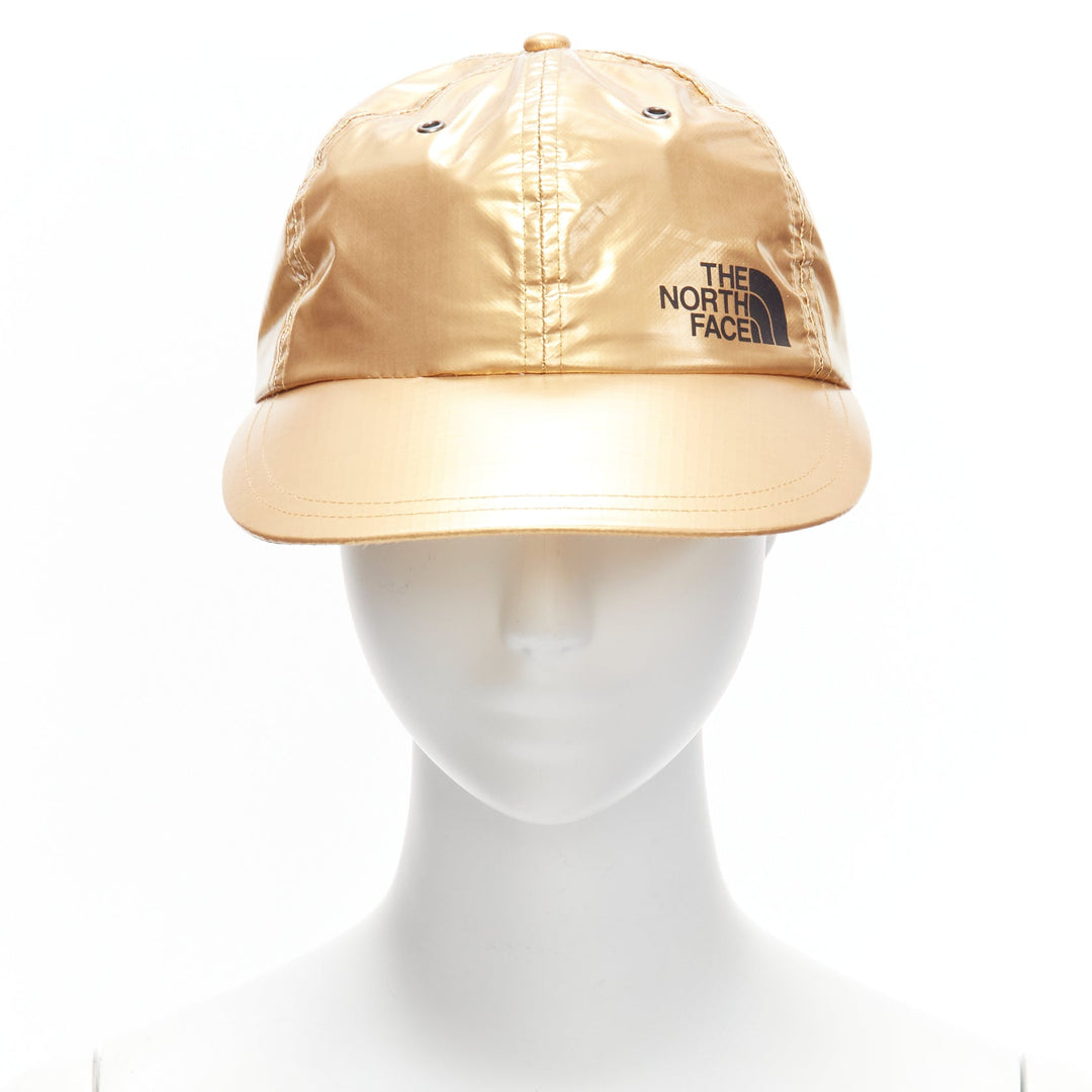 SUPREME The North Face metallic gold black logo 6 panel cap