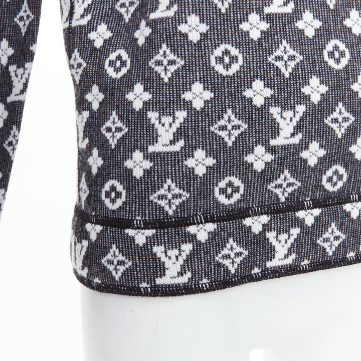 LOUIS VUITTON grey cream wool cotton monogram long sleeve top XS