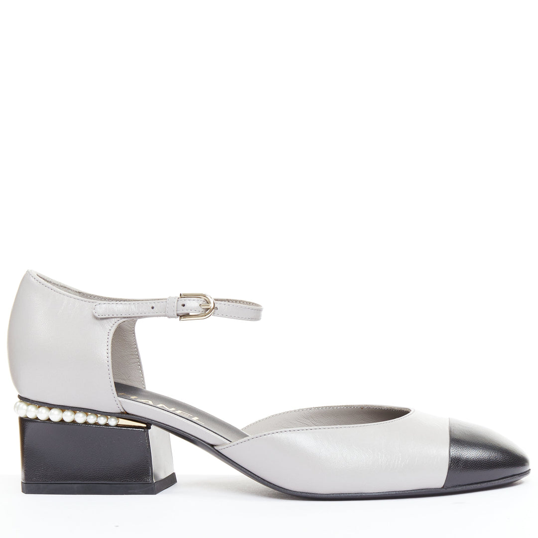 CHANEL 2022 grey leather pearl trimmed CC logo bicolor block heel pumps EU39.5