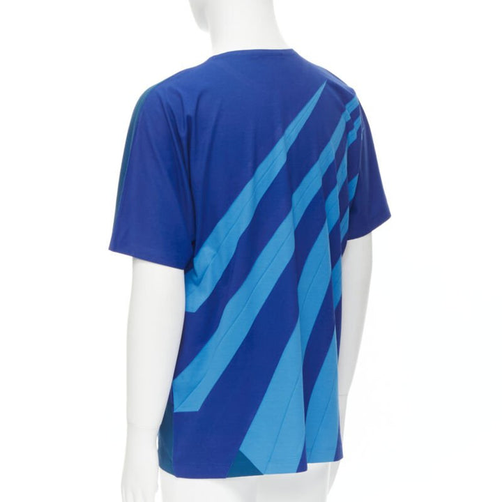 ISSEY MIYAKE MEN blue bonded pleat graphic print tshirt M