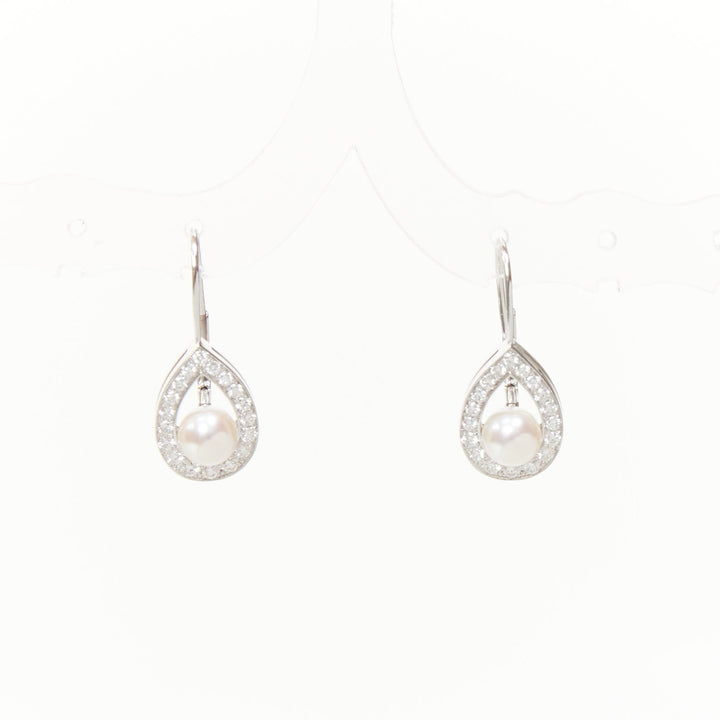 CHAUMET Josephine Aigrette Akoya pearl diamond 18k white gold stud earrings pair