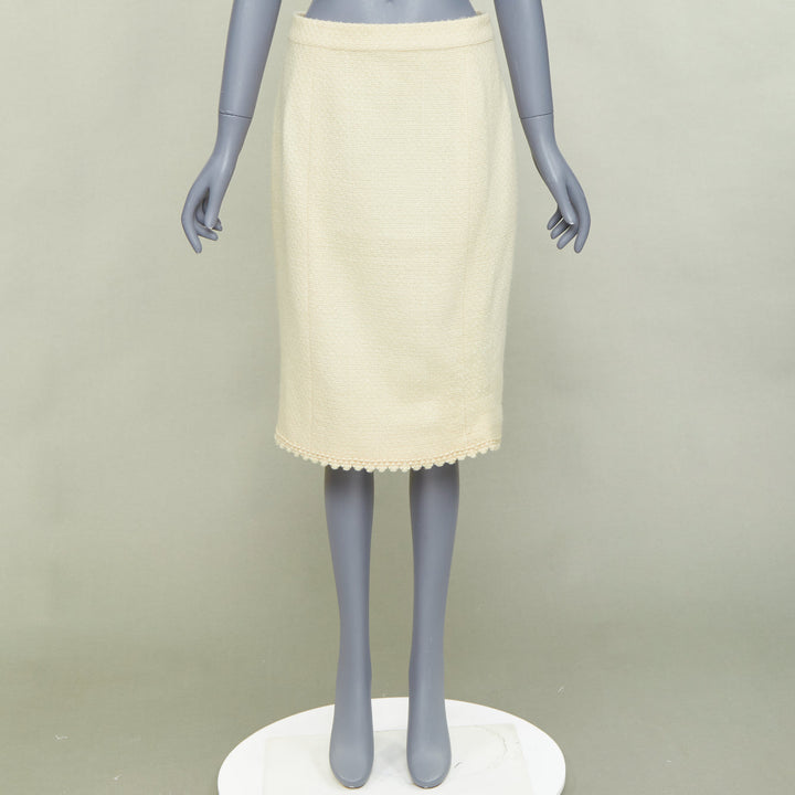 CHANEL Vintage cream wool tweed scalloped hem silk lined pencil skirt FR42 XL