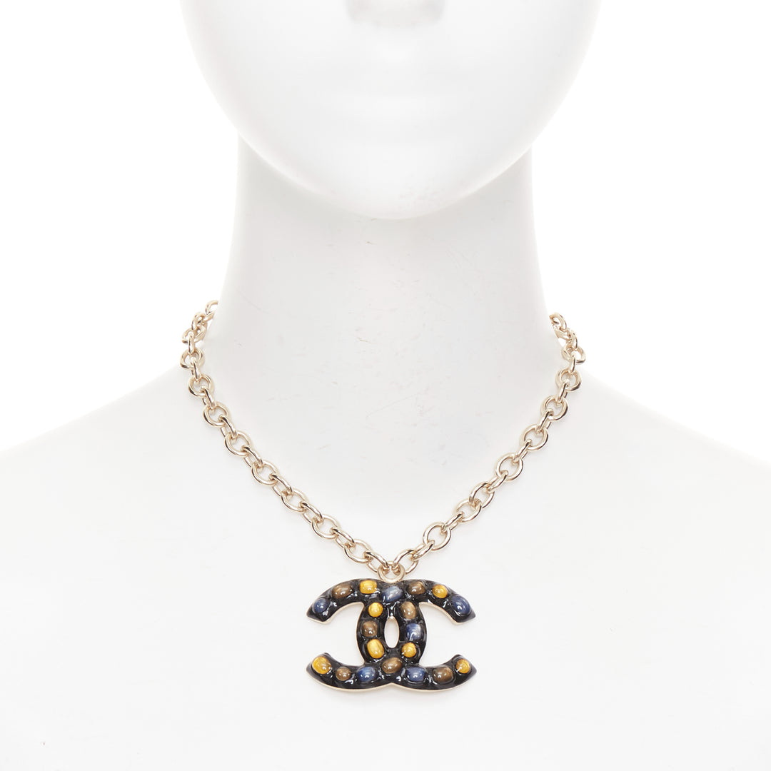 CHANEL B18A black yellow blue glassbead gold hardware CC charm collar necklace