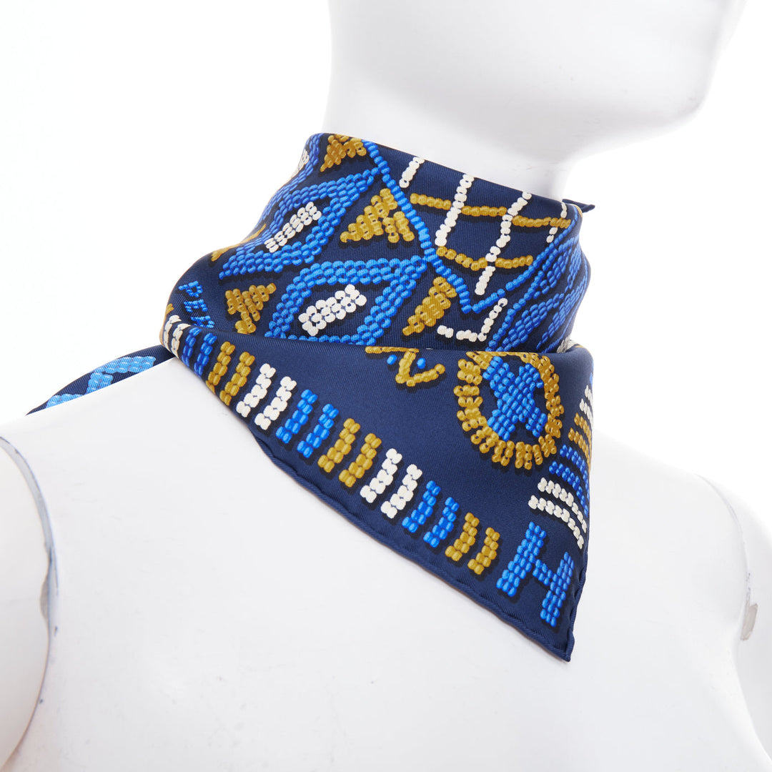 HERMES Gavroche 45 Kelly en Perles bead print navy blue silk twill scarf