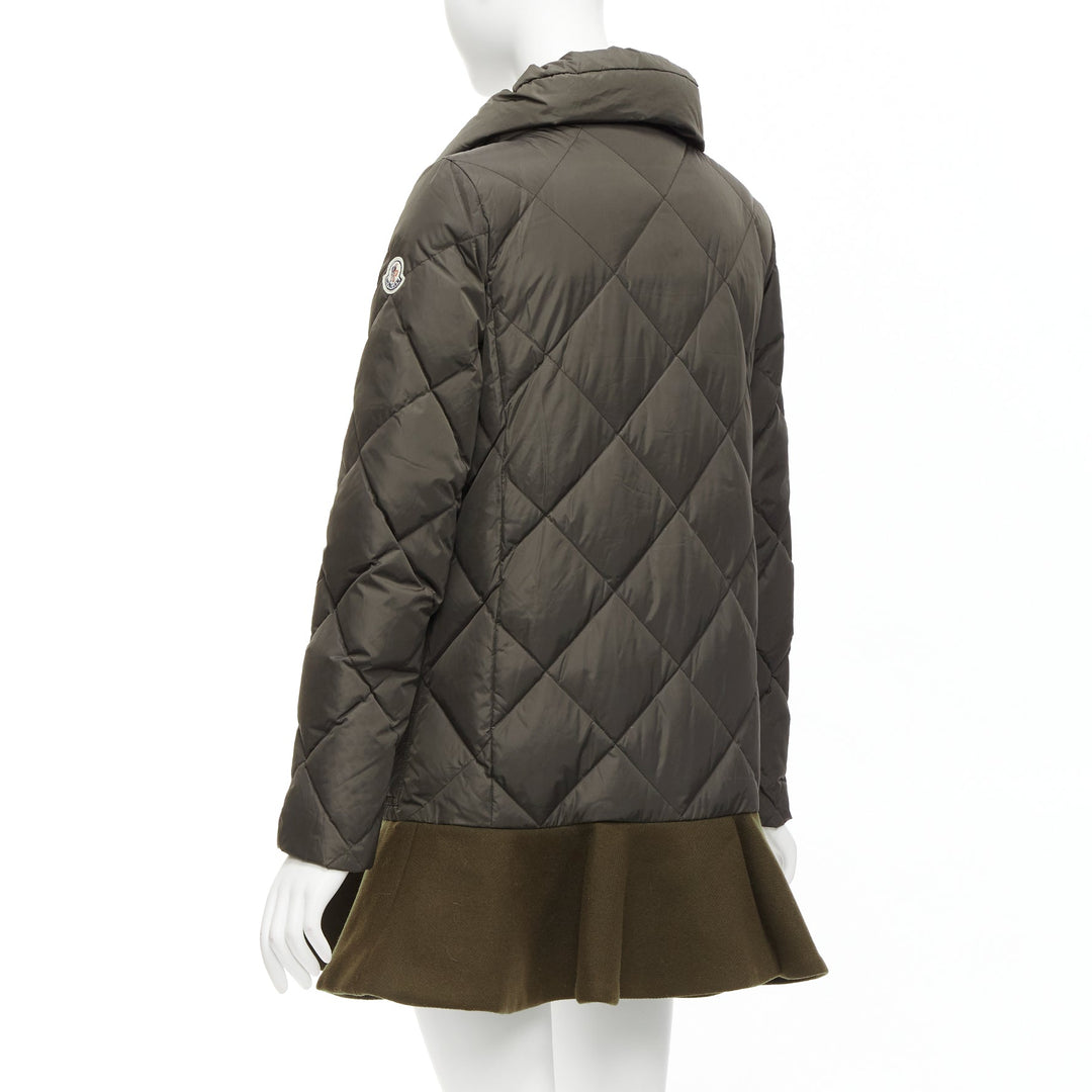 MONCLER Norme Afnor khaki quilted virgin wool blend frill hem coat Sz1 M