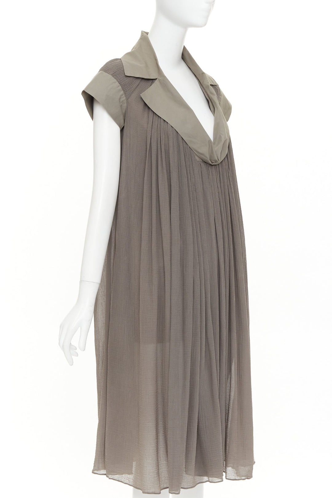 BOTTEGA VENETA grey cotton chiffon pleated plunge spread collar dress IT40 S