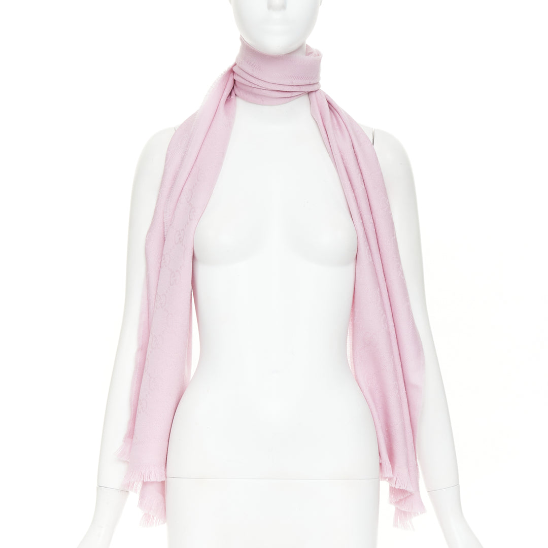 GUCCI GG Supreme 100% wool pink  monogram jacquard fringed edge shawl scarf
