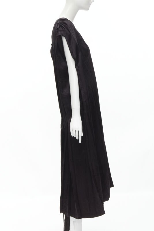 COMME DES GARCONS Vintage 1980s black triacetate V-neck pleated belted dress