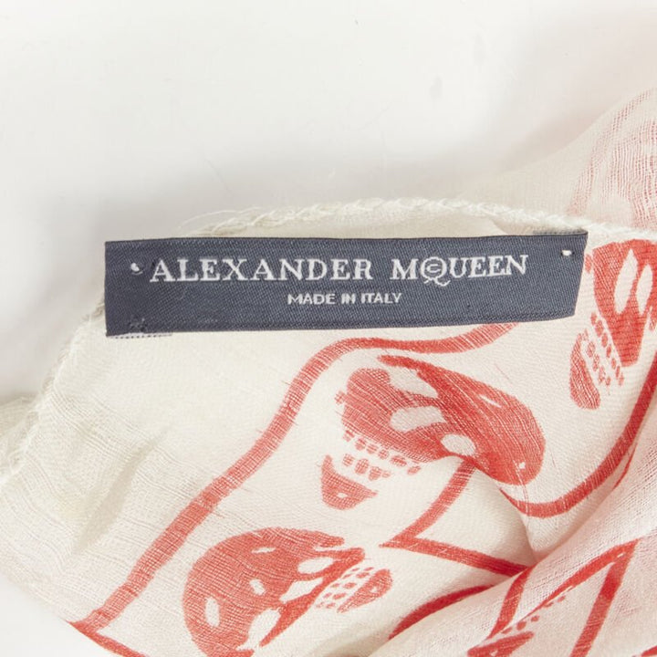 ALEXANDER MCQUEEN Signature skeleton skull light grey red silk scarf
