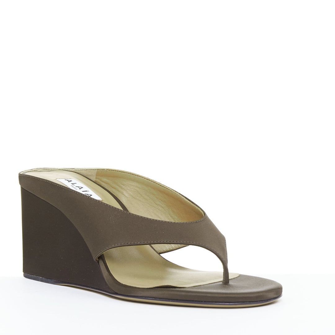 ALAIA Tong 75 brown satin sculptural wedge open toe thong sandals EU37