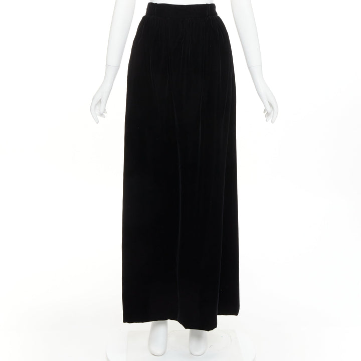 ALEXANDRE VAUTHIER COUTURE SS2025 Runway black velvet high waisted maxi skirt