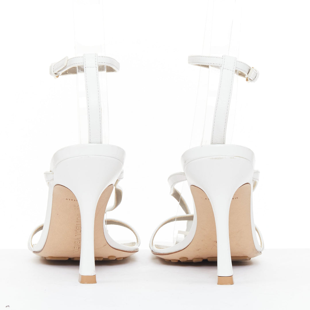 BOTTEGA VENETA Stretch white leather thong ankle strap square toe sandals EU35.5