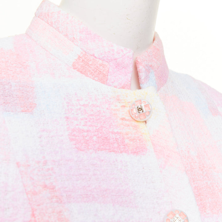 CHANEL 2023 Runway pastel pink painted check pearl button crop tweed jacket FR36