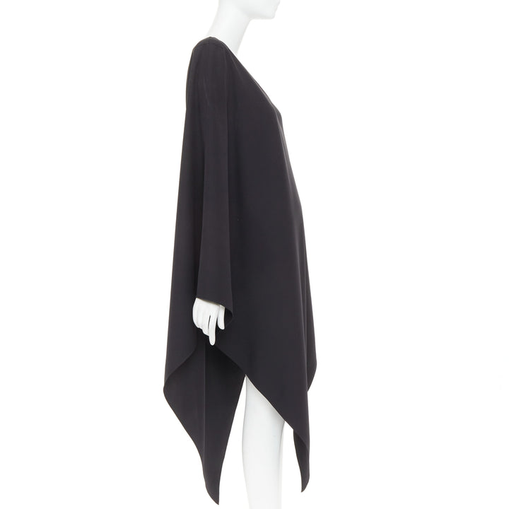 ALEXANDRE VAUTHIER COUTURE SS2025 Runway black asymmetric shoulder top FR36 XXS