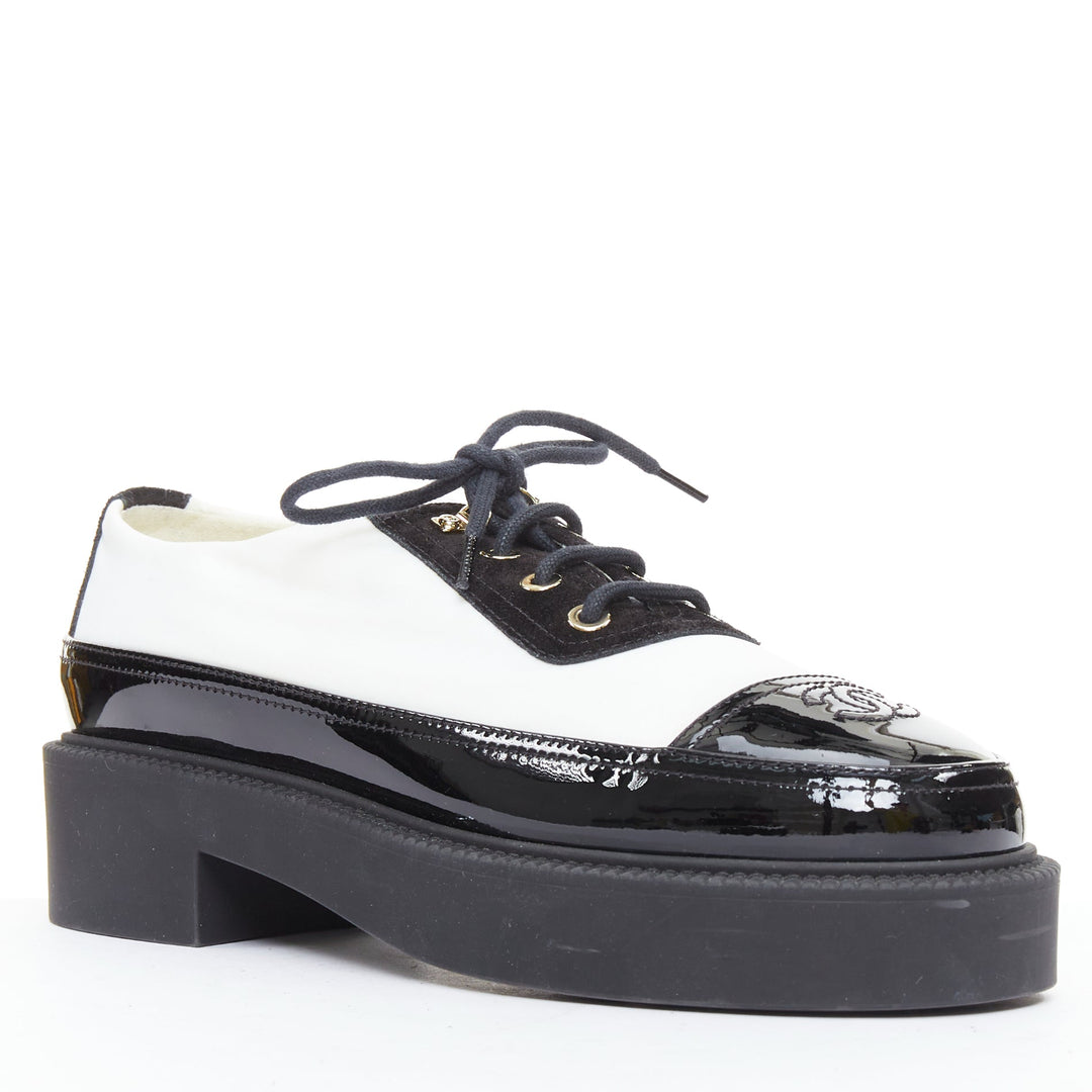 CHANEL 21B black white nylon patent leather trim CC brogue creepers EU38