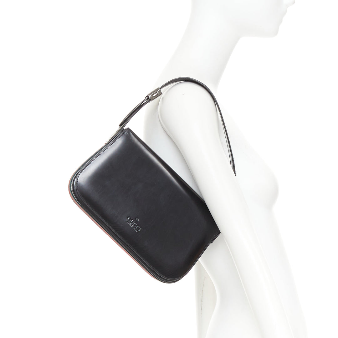 GUCCI Vintage black smooth leather green red web structured underarm bag