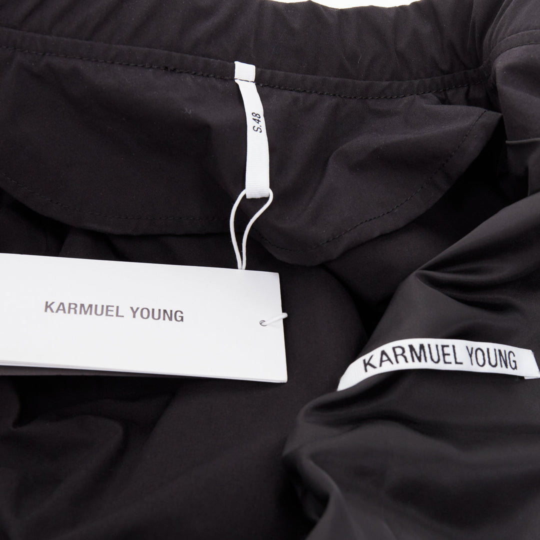 KARMUEL YOUNG Molded Bulk  black stiff cotton zipped crop bomber jacket IT48 M