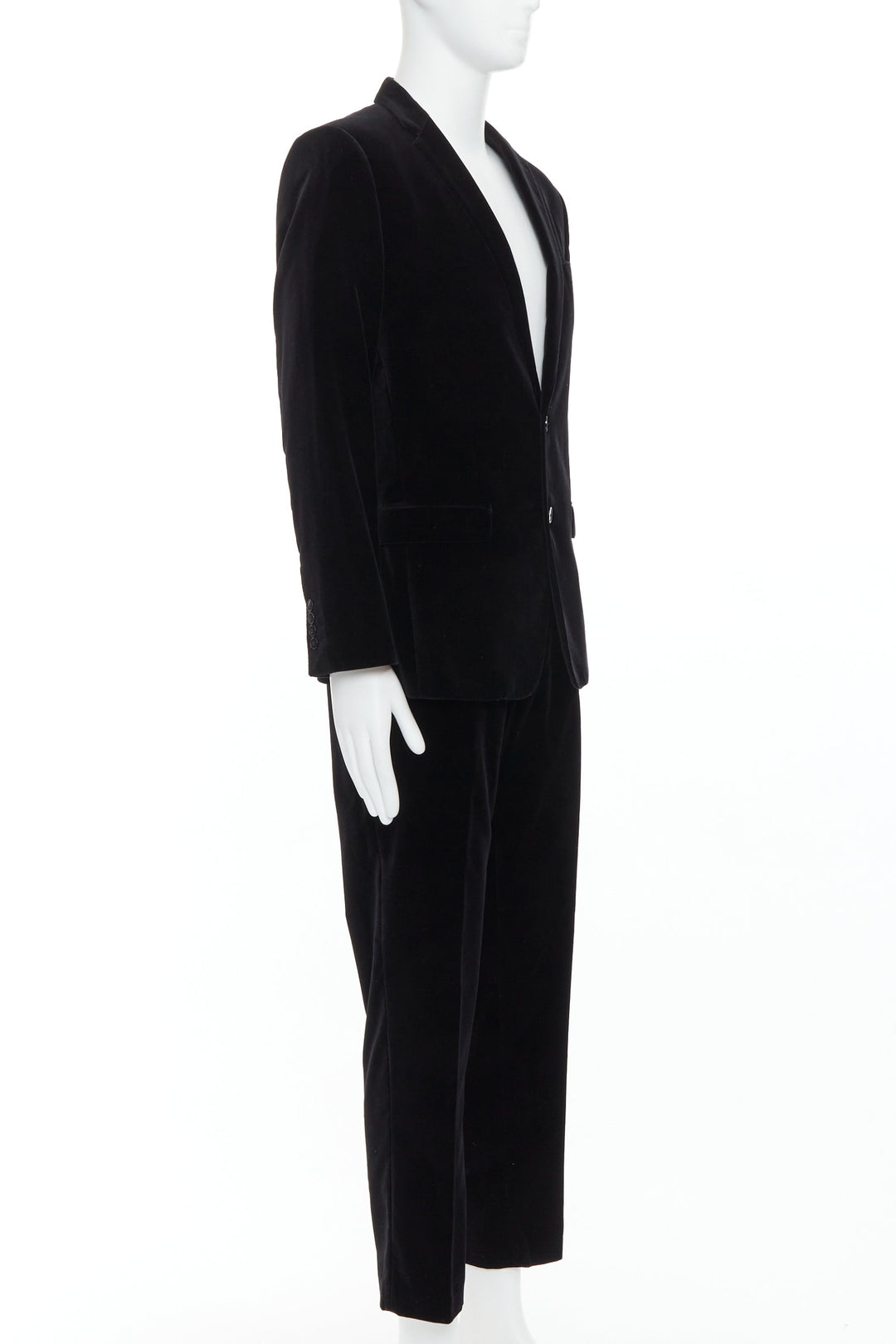 Male mannequin wearing Dolce Gabbana Martini Fit Black Cotton Men Blazers in Size IT48 | Available at JHROP