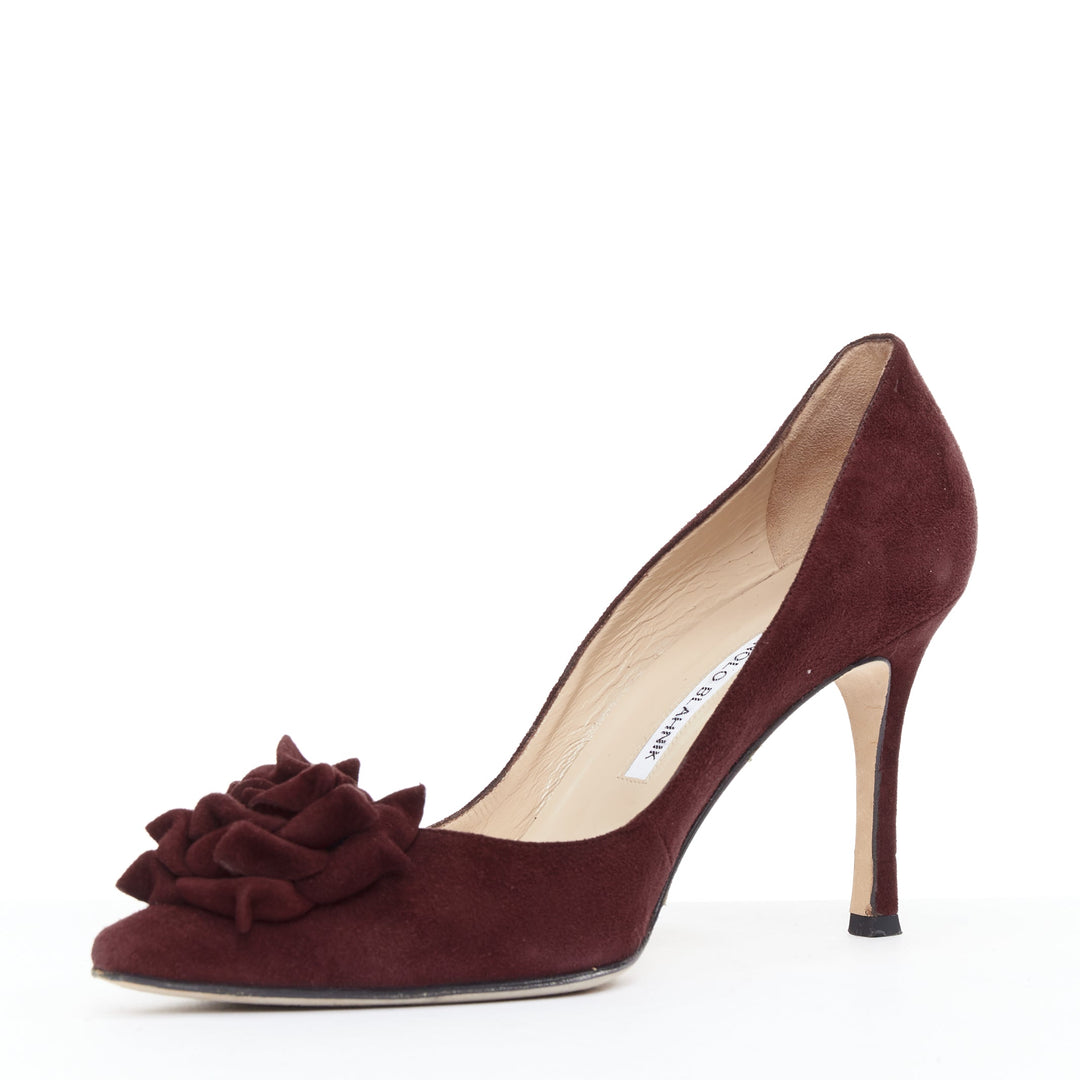 MANOLO BLAHNIK Lisa burgundy suede flower applique pumps EU39