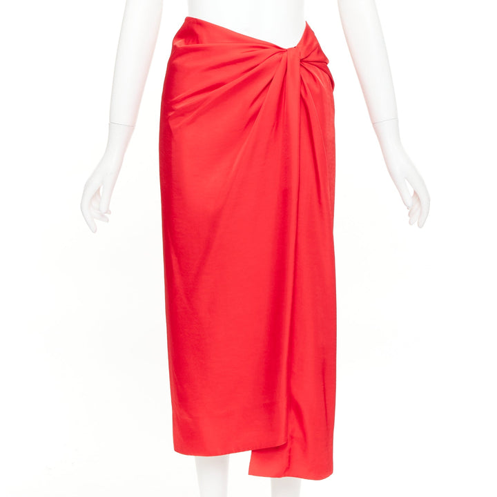 SAMUEL GUI YANG LABELHOOD red satin green button chinois sleeve top skirt set
