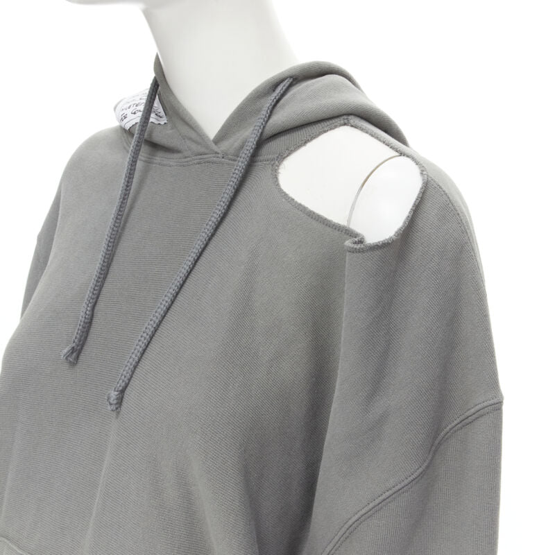 VETEMENTS Champion 2017 Demna Reverse Weave grey cotton hole shoulder hoodie S