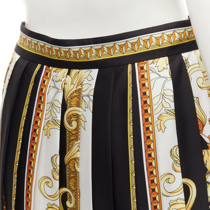 VERSACE 2021 Renaissance Barocco black gold silk pleated skirt IT40 S