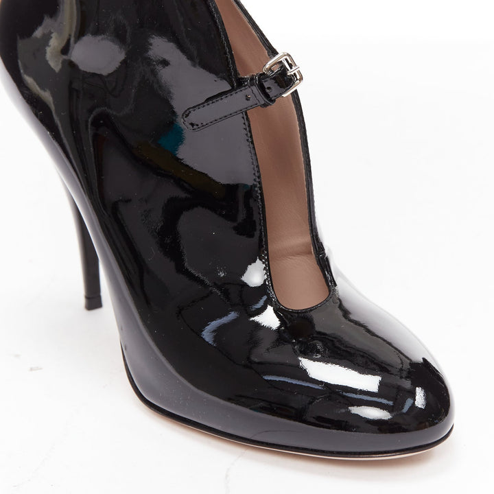 MIU MIU black patent leather low cut vamp ankle booties EU38