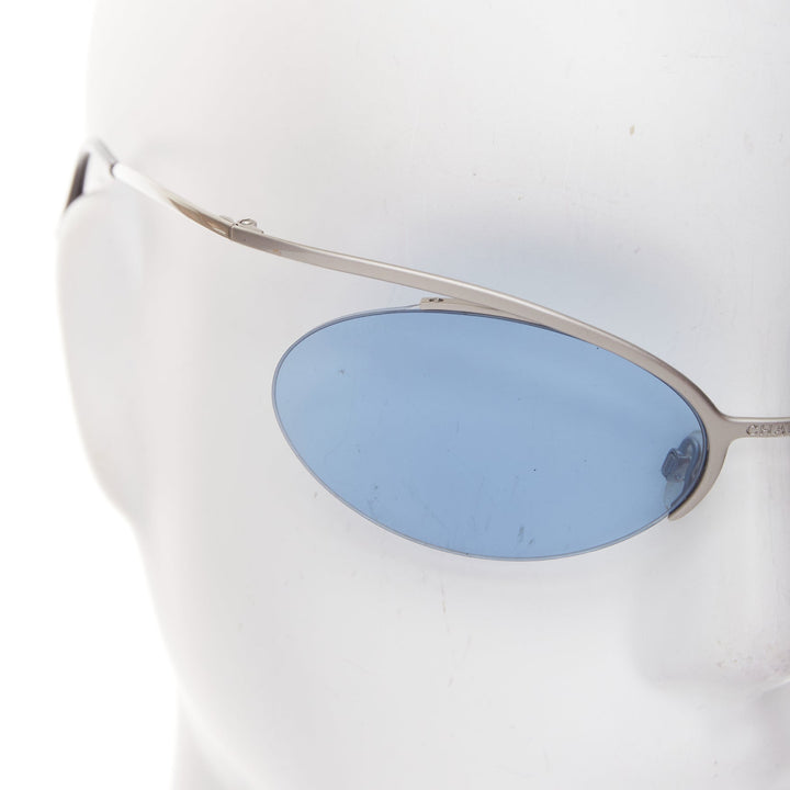 CHANEL Vintage 2000 Runway silver blue metal futuristic rimless sunglasses