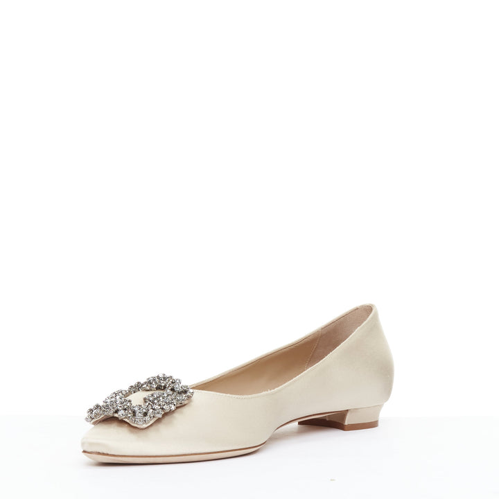 MANOLO BLAHNIK Hangisi beige satin crystal buckle pointy flats EU38.5