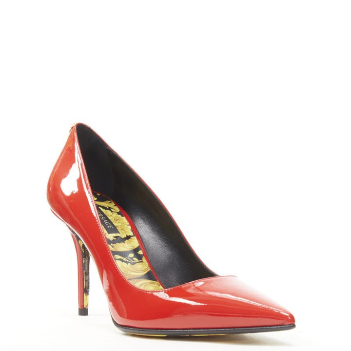 VERSACE Hibiscus Barocco gold sole red patent Medusa stud pump EU39 US9