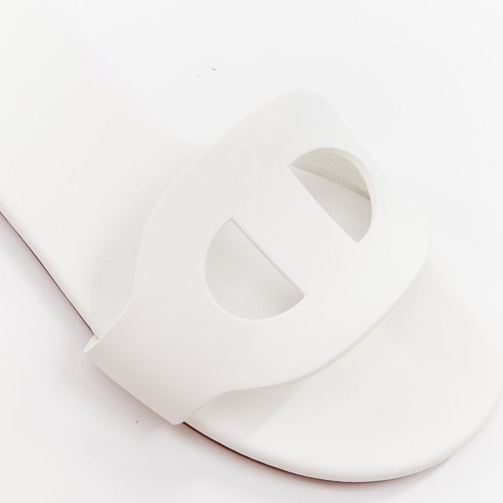 HERMES Lisboa Chaine d'Ancre white leather cut out flat sandal slippers EU37.5