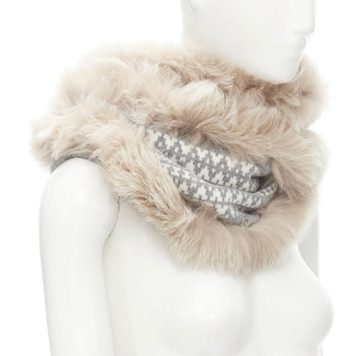LORO PIANA 100% cashmere grey white patterned knit shadow fox trim circle scarf