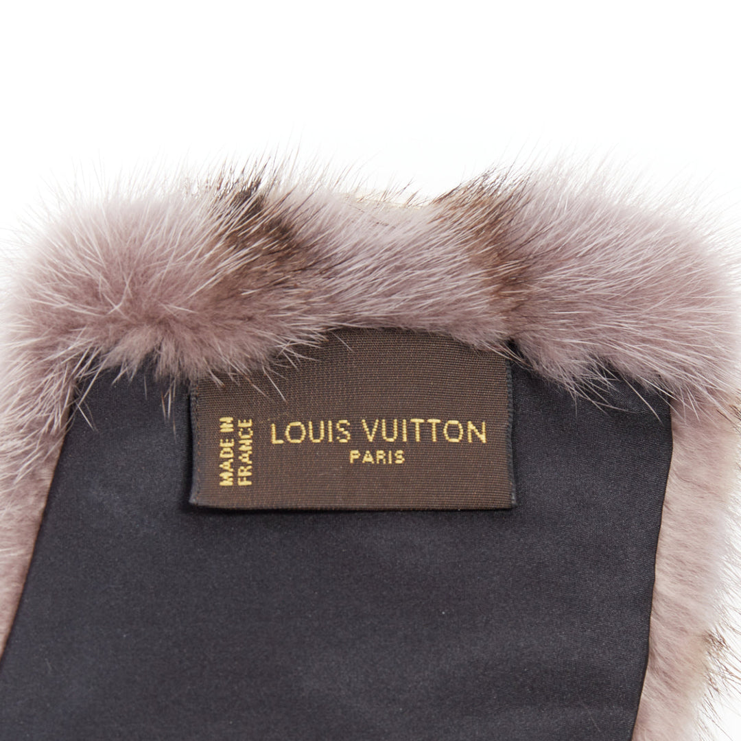 rare LOUIS VUITTON 2019 grey mink fur LV monogram silk lined collar scarf