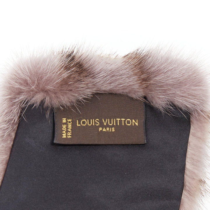 rare LOUIS VUITTON 2019 grey mink fur LV monogram silk lined collar scarf