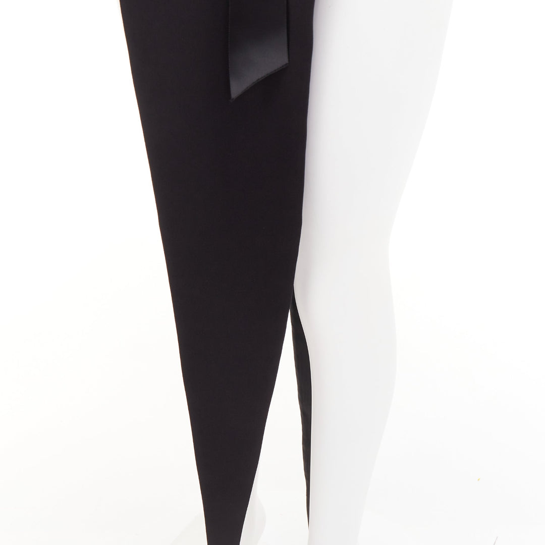 ALEXANDRE VAUTHIER COUTURE 2021 Runway black plunge brooch belt slit bodysuit