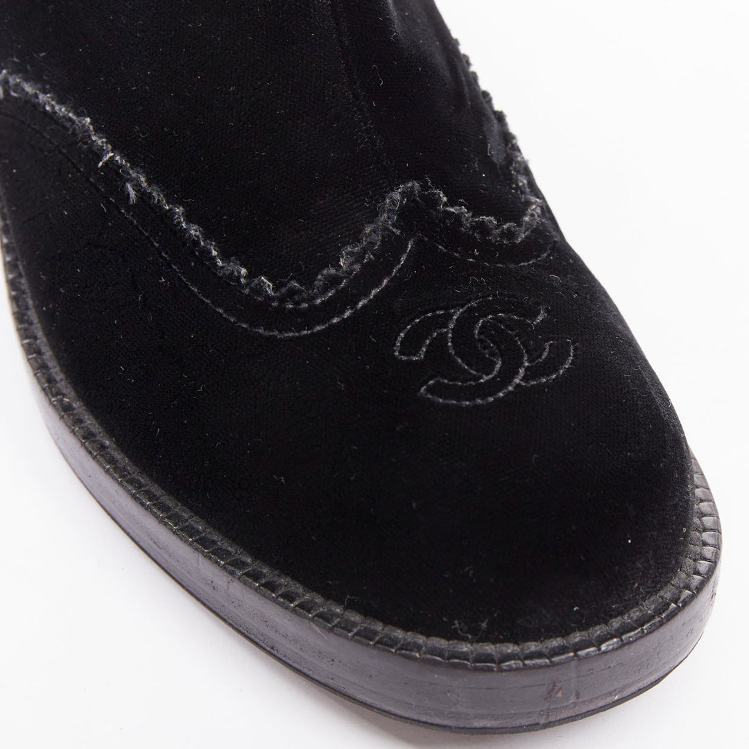 CHANEL 2016 Runway black velvet CC cap toe First Corset laced riding boots EU37