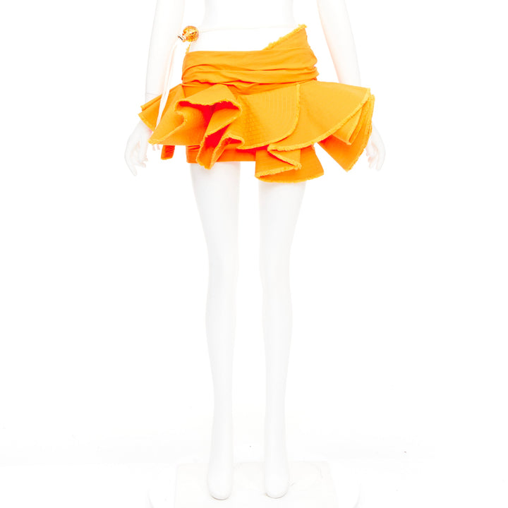 JACQUEMUS 2023 Runway La Jupe Artichaut orange ruffled frayed mini skirt FR34 XS
