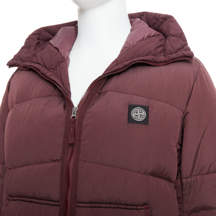 STONE ISLAND purple nylon black logo duck down padded puffer jacket M