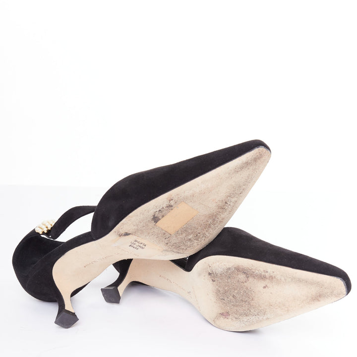 MANOLO BLAHNIK Shufta 50 black suede pearl button kitten heels EU37