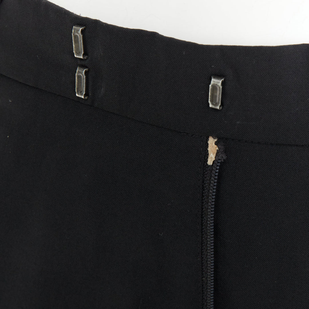 RAF SIMONS 2009 black wool mid rise tailored turn up trouser shorts EU50 L