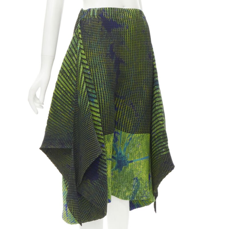 ISSEY MIYAKE green blue abstract print wrap draped culotte shorts S