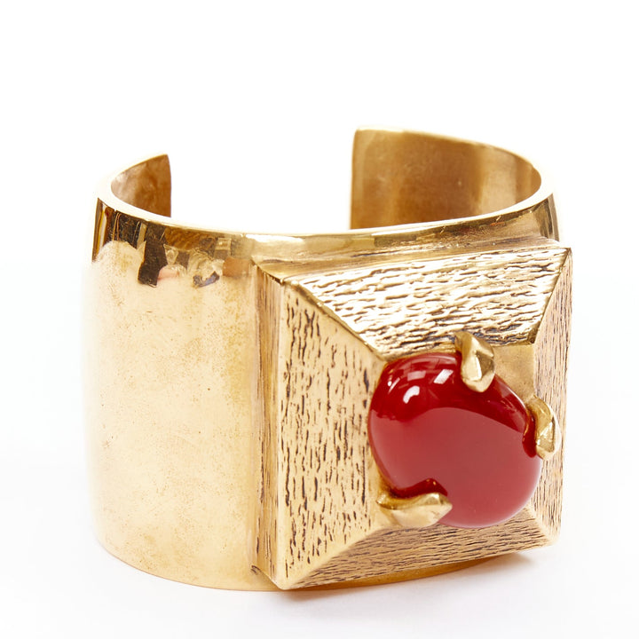 SAINT LAURENT 2022 Runway S Rouge Dore Carnelian Stone gold brass cuff bracelet